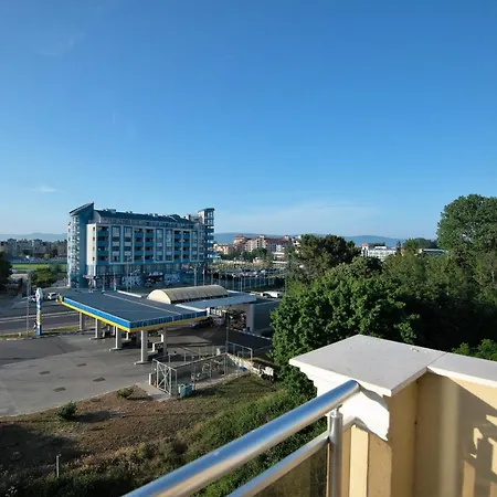 Modern Spacious 1bd For Two In By Flat Mаnаger Nesebar