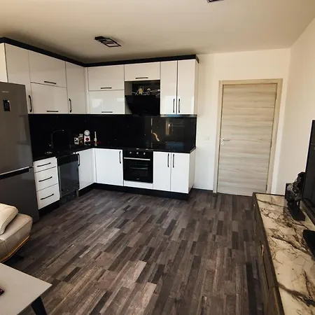 Апартаменты Modern Spacious 1bd For Two In By Flat Mаnаger *