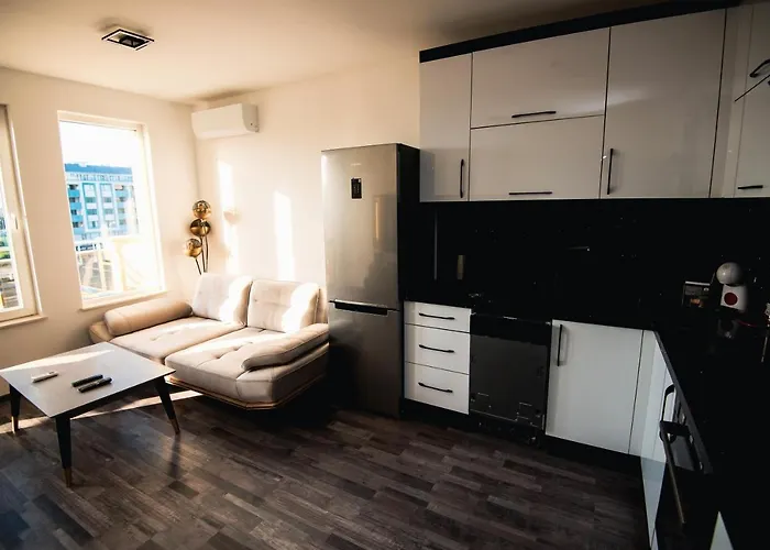 Modern Spacious 1bd For Two In By Flat Mаnаger 公寓 内塞伯尔